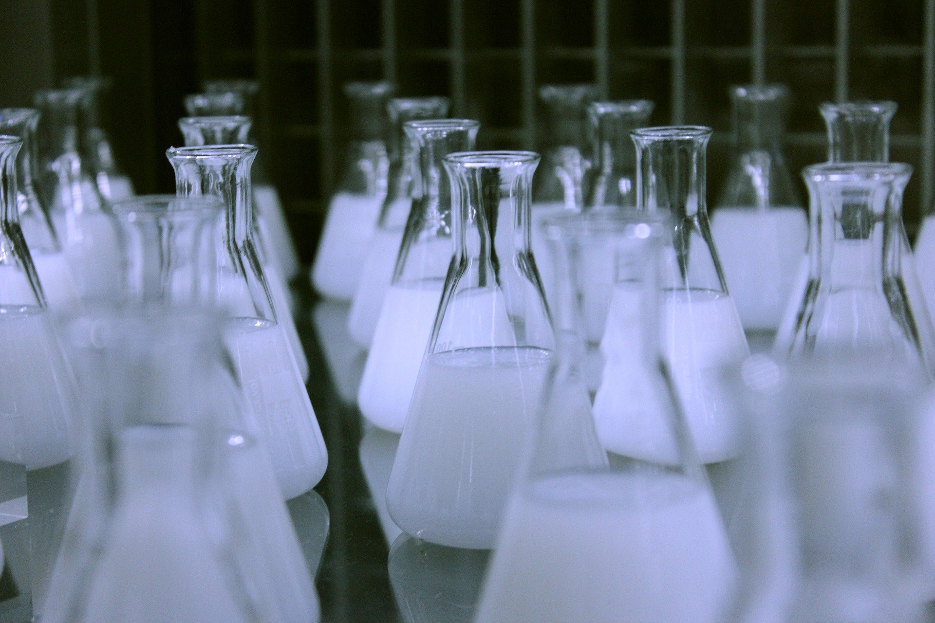 HHS Provides $650M to Support Point-of-Care MDx Tests for COVID-19