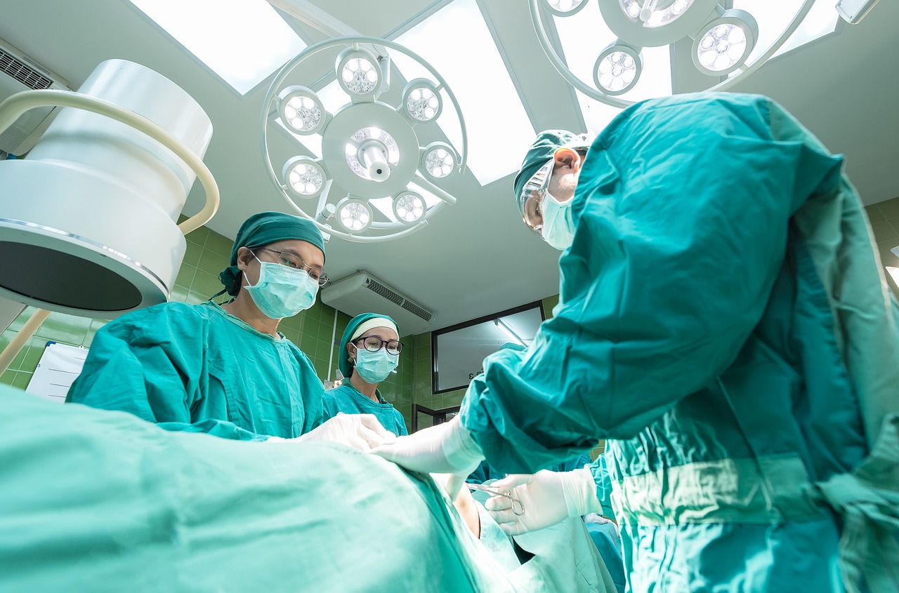 NHC held a press release announcing the approval of 76 national regional medical centers by 2022